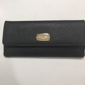 Micheal Kors Wallet